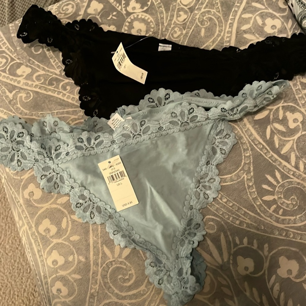 Aerie large thong, soft cotton. Tags on, never worn